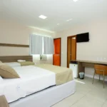 DSC6733-1-min-scaled